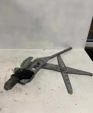 Renault Kangoo I Front door window regulator with motor 8200188553 400663
