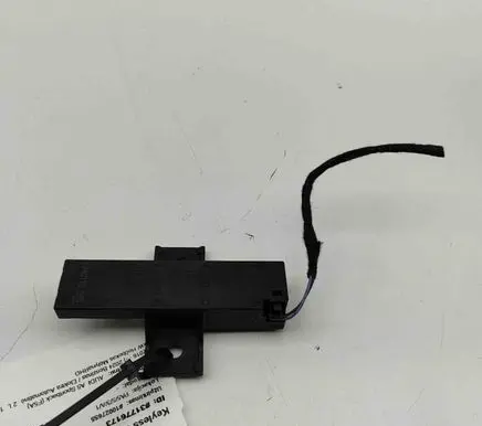 Audi A5 Keyless system antenna 4M0907247