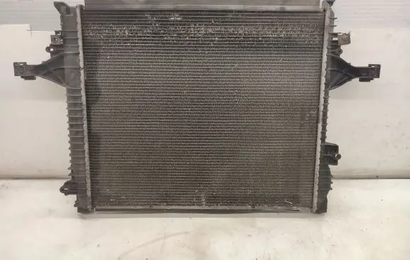 Volvo XC90 Coolant radiator