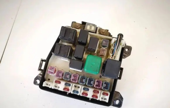 Mazda Premacy Fuse box set