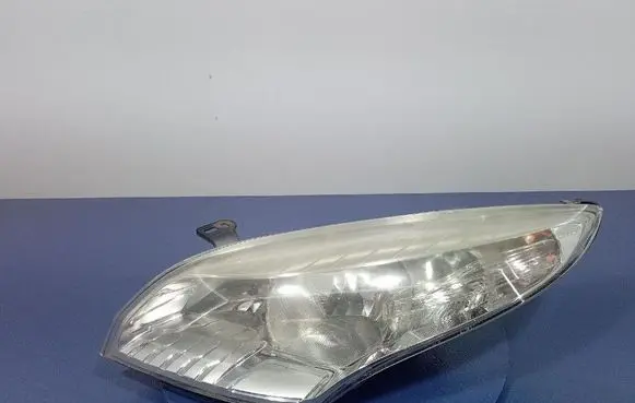 Renault Megane III Headlight/headlamp 260600017R