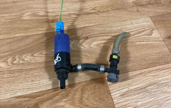 Citroen C3 Windscreen/windshield washer pump 9641086680 9642218080