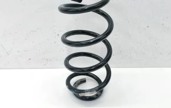 Porsche Macan (95B) Front coil spring 95B411105AD
