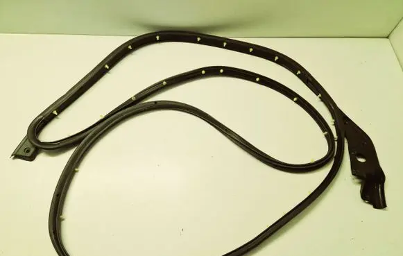 Ford Explorer V Rubber seal front door (on door) DB537820531AD BB5Z7820531AD DB537820531