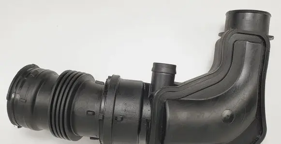 Ford Focus Breather hose/pipe 1109121S03