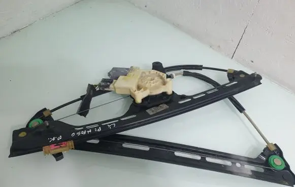 Citroen C4 Grand Picasso Front door window regulator with motor 9675924780
