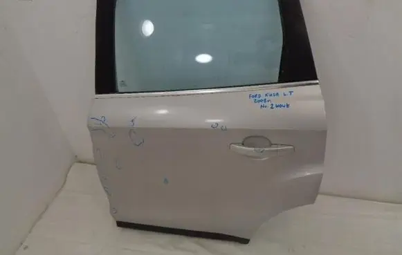 Ford Kuga I Rear door