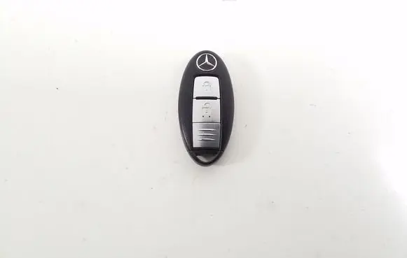 Mercedes-Benz X-class W470 Ignition key/card 