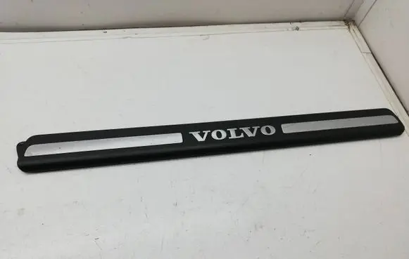 Volvo V70 Sill/side skirt trim 8659960