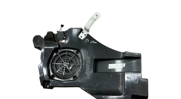 Audi A3 S3 8P Subwoofer speaker 8P4035382A 449089