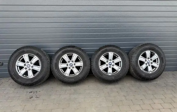 Ford Ranger R17 alloy rim 