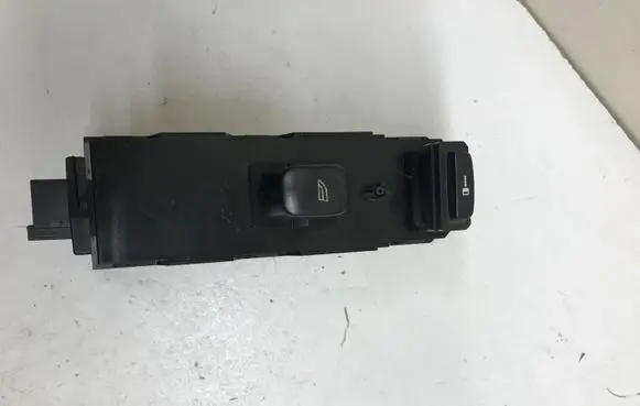 Volvo S60 Electric window control switch 30732817