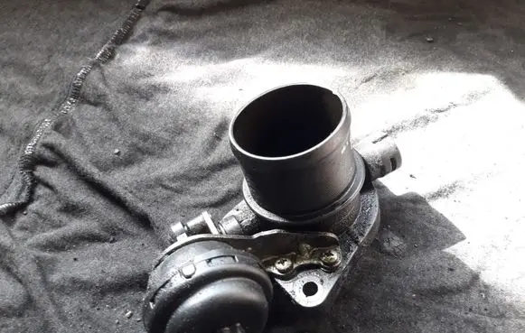 Renault Trafic II (X83) Engine shut-off valve 1123