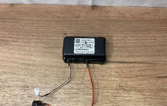 Renault Megane E-Tech Aerial antenna amplifier 4M5441RBH