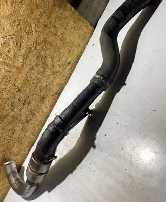 Intercooler hose/pipe