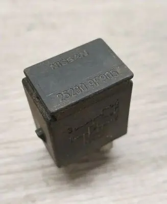 Nissan Terrano Other relay 25230