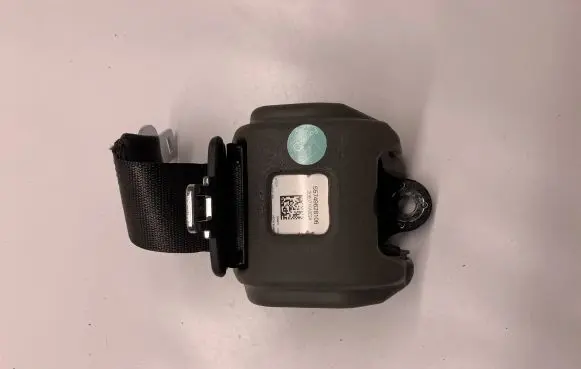 BMW 3 G20 G21 Middle seatbelt (rear) 635743700 7496281