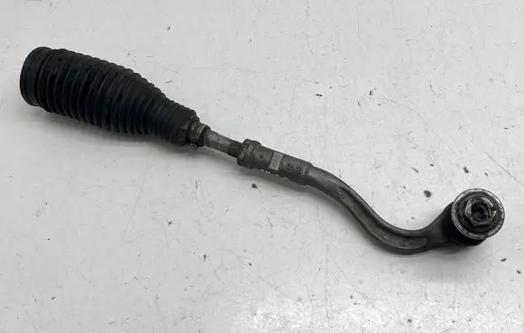 Audi A4 S4 B9 8W Steering tie rod 8W0423831