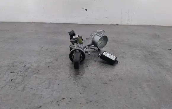 Opel Astra J Ignition lock 13383062