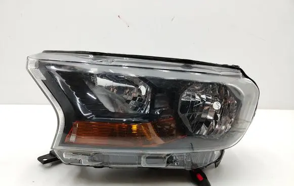 Ford Ranger Headlight/headlamp 