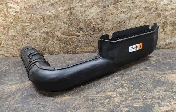 Hyundai i40 Air intake duct part 282103Z000
