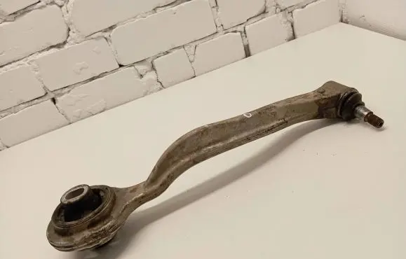 Mercedes-Benz S W220 Front control arm A2205331405