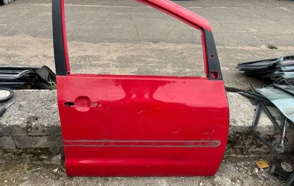 Volkswagen Sharan Front door