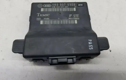 Audi A3 S3 8P Gateway control module 1K0907530B nr2303