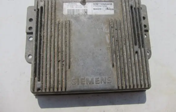 Renault Laguna I Engine control unit/module S103717115B