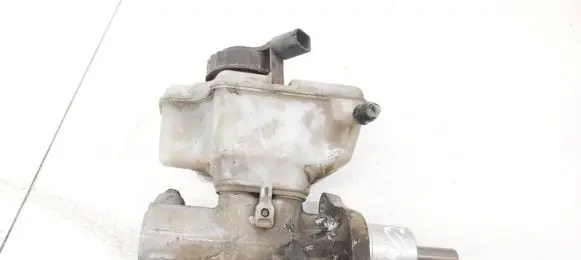 Skoda Octavia Mk2 (1Z) Master brake cylinder
