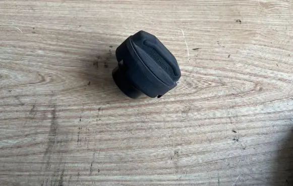 Fuel tank filler cap