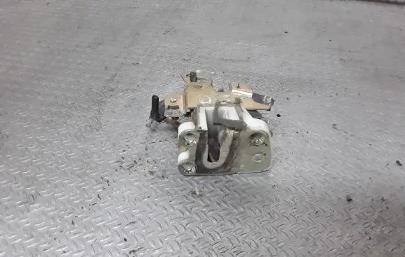 Opel Frontera A Rear door lock