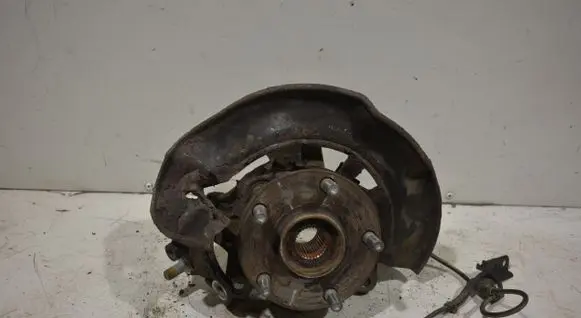 Toyota Verso Front wheel hub spindle knuckle