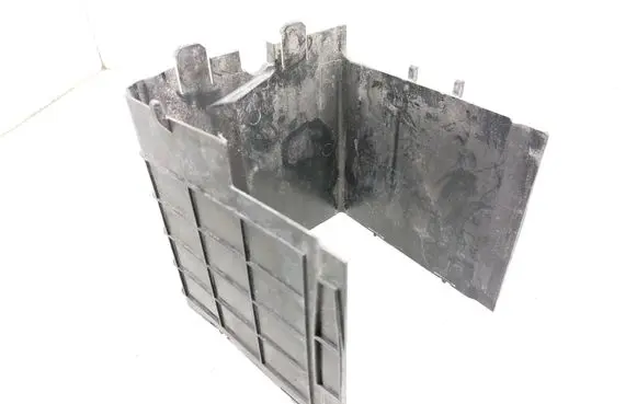 Audi A3 S3 8P Battery tray heat shield 1K0915335