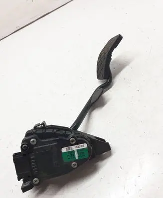 Audi A4 S4 B7 8E 8H Accelerator throttle pedal 8E2721523E