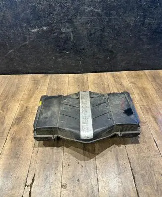 Mercedes-Benz CLS C219 Engine cover (trim) A1120940004