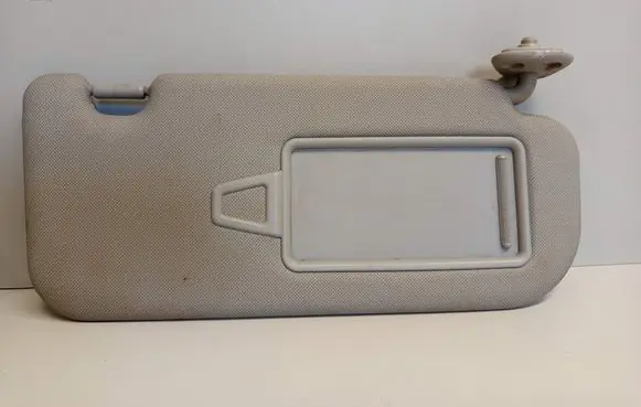Sun visor