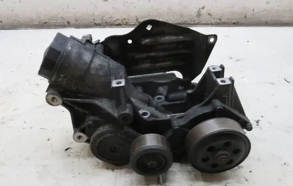 Honda CR-V Water pump GMAUTO4574097