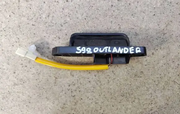 Mitsubishi Outlander Tailgate/boot open switch button KLAMKA18A