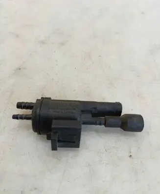 Valve vacuum