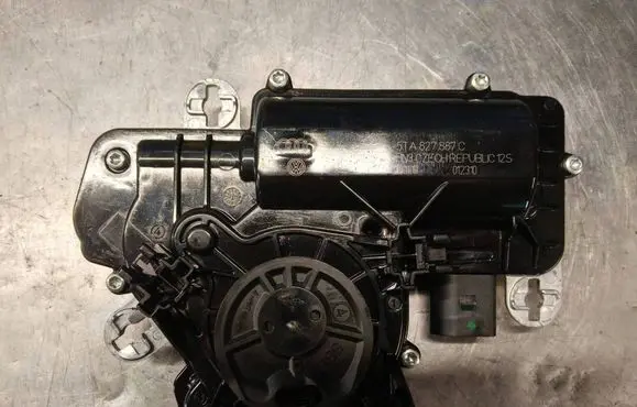 Audi Q3 F3 Tailgate/trunk/boot lift motor 5TA827887C