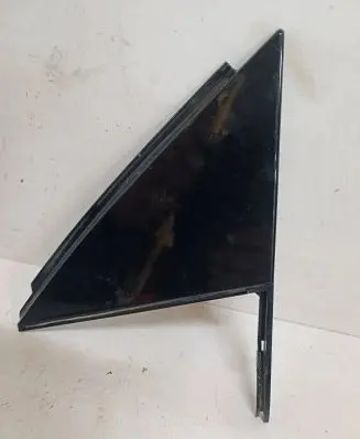 Citroen DS7 Crossback Front door glass trim molding