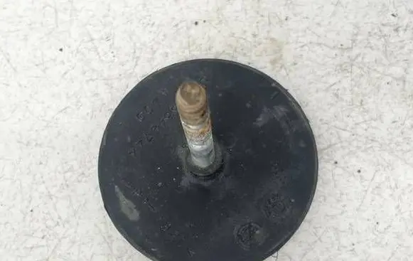Alfa Romeo 147 Spare wheel bolt 46542744