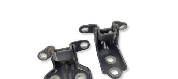 SsangYong Tivoli Rear door hinge set A075929