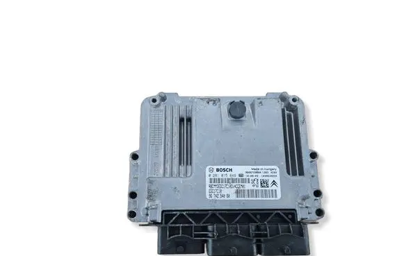 Citroen DS3 Engine control unit/module 9666729680 9674254080 0281015849