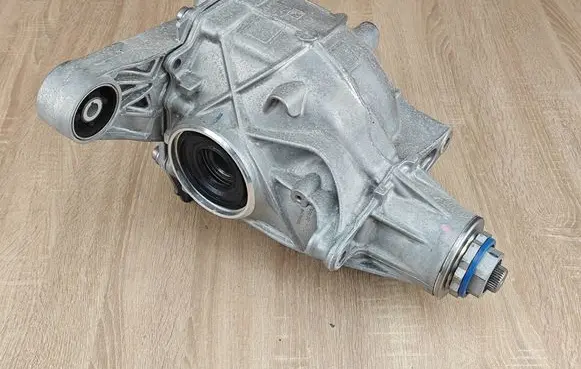 BMW X6 G06 Rear differential 8849913