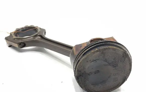 KIA Niro Piston with connecting rod G4LE