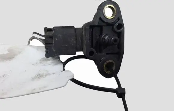 Mercedes-Benz E W212 Air pressure sensor A0061531628 09042327Y7 0261230154