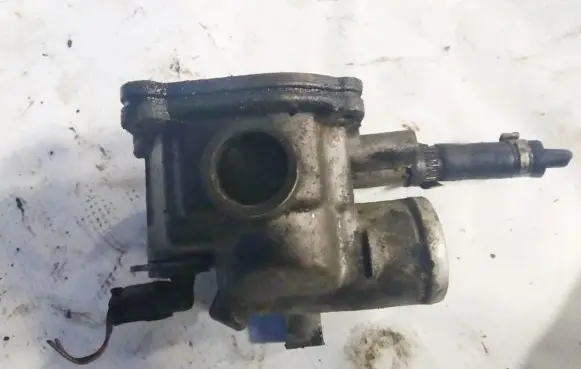Mercedes-Benz E W211 Engine coolant pipe/hose 243492