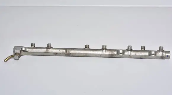 BMW X3 E83 Fuel main line pipe 7788679 0445216008